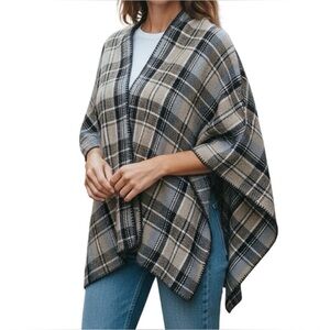 Woolrich Women One Size Poncho Plaid Relaxed‎ Lagen Look Lightweight Casual Wrap